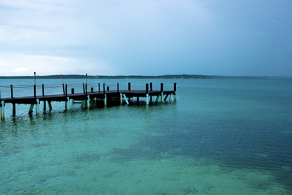 36174_DG_Color_USA_Harbour_Island_Bahamas_Related_GroupZV4N1339