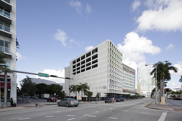 20151109300_Biscayne_Moriarty_MG_4417