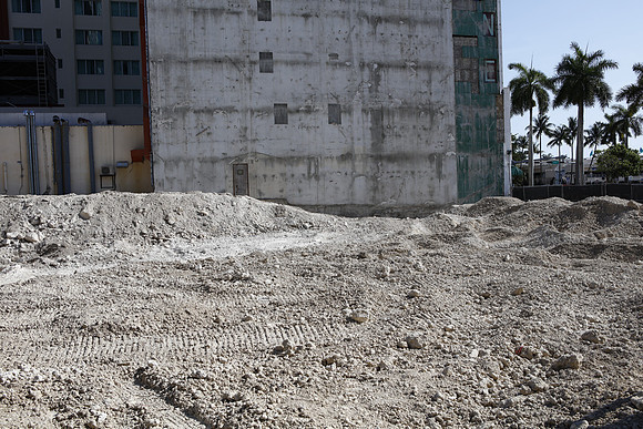 20160513_300_Biscayne_Moriarty_S5A8123